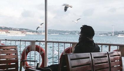 沥青:强于原油 5 月原油波动区间已定