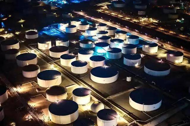 国际油价跌出"黄金坑"？中国炼化企业逆势扩产，现万亿能源安全网