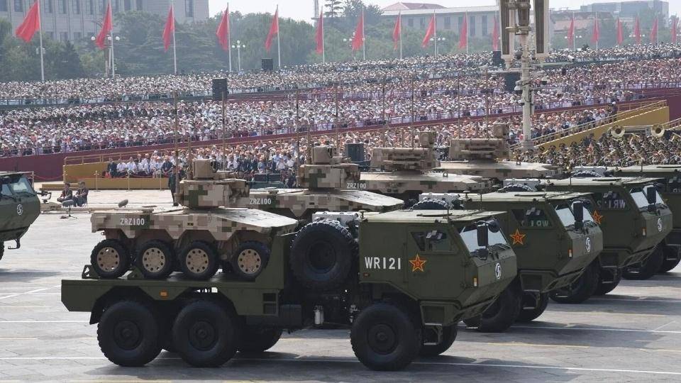 乌情报局看懂了93阅兵:中国若向俄罗斯提供武器,乌军撑不了半年