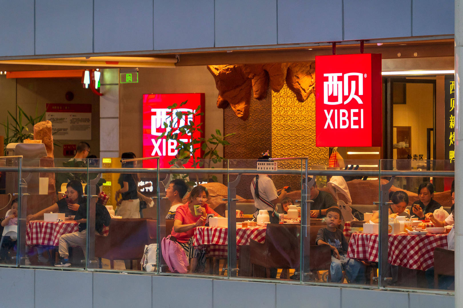 “预制菜大战”100小时:西贝们的傲慢,和罗永浩们的偏见